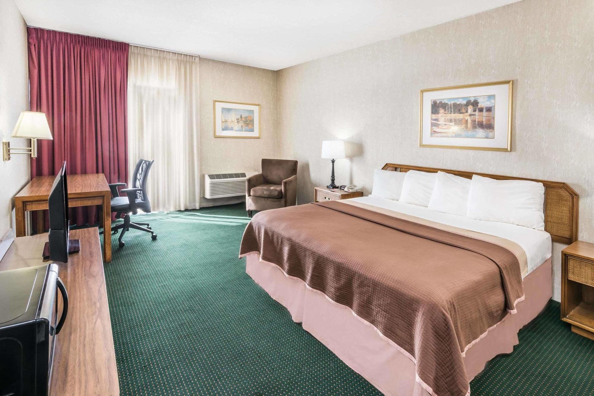 Howard Johnson By Wyndham Milford/New Haven Ngoại thất bức ảnh