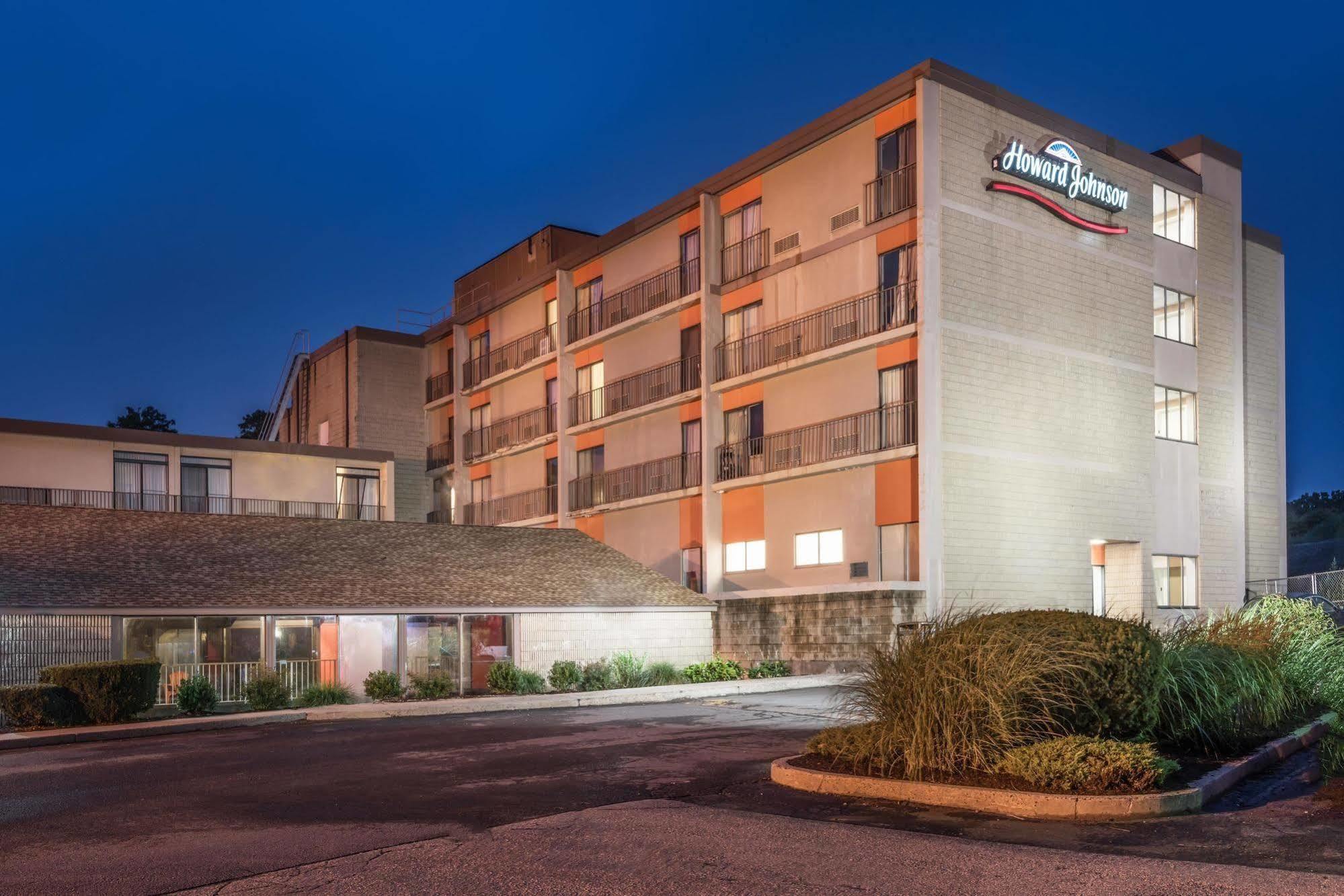 Howard Johnson By Wyndham Milford/New Haven Ngoại thất bức ảnh